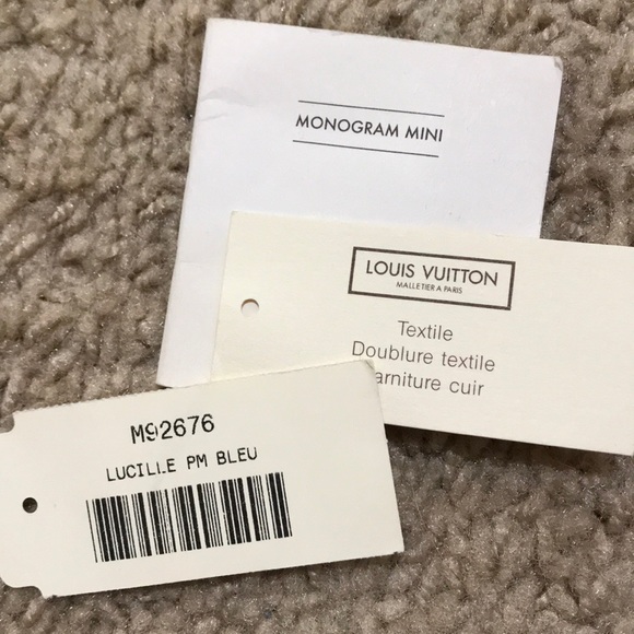 Louis Vuitton Lucille PM - Picture 11 of 16